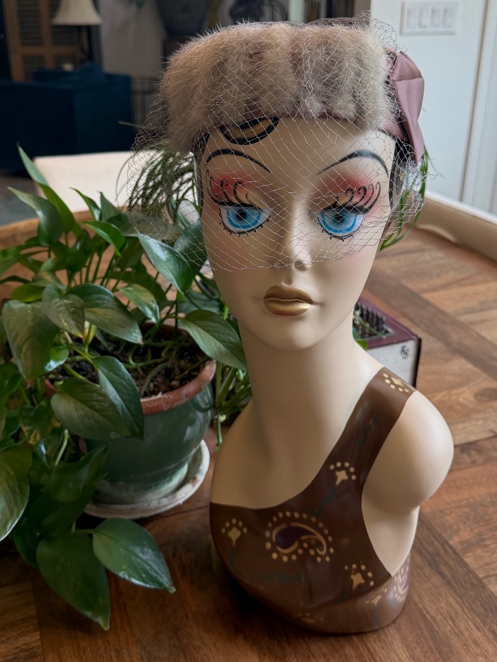 Vintage 1950’s Silver Mink Pillbox Hat With Veil & Brown Silk Back Bow